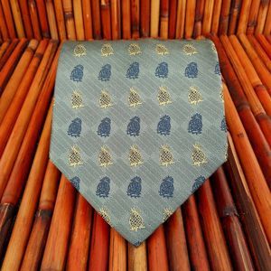 NWT - TOMMY BAHAMA "Off Island" Green/Yellow Pineapple 100% Silk Men's Neck Tie